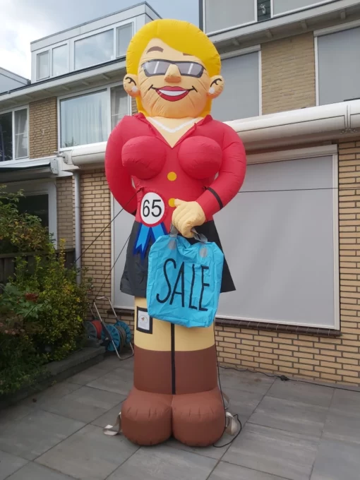 Sarah Shoppend 65 jaar